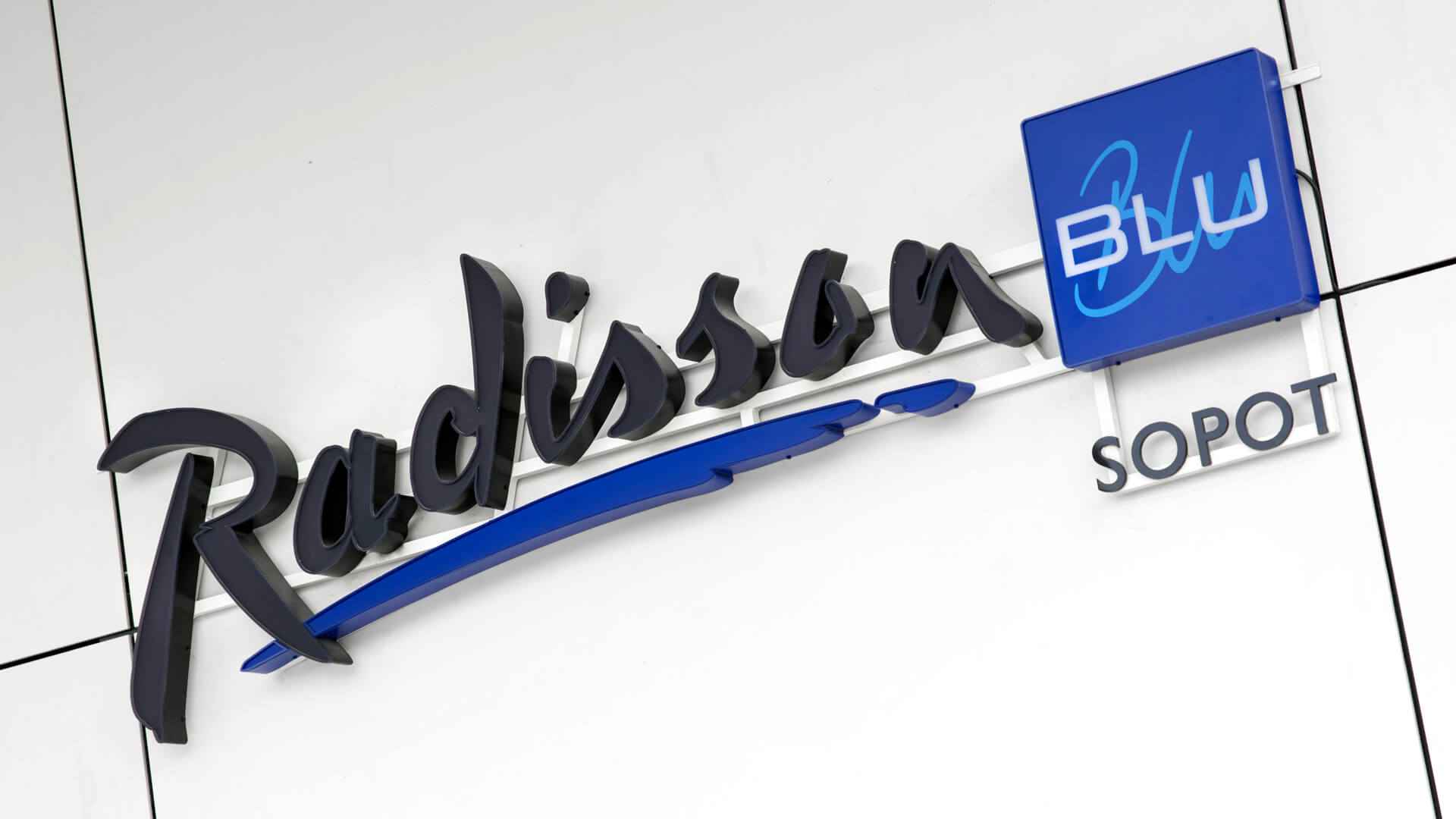 radisson-blu-3d-led