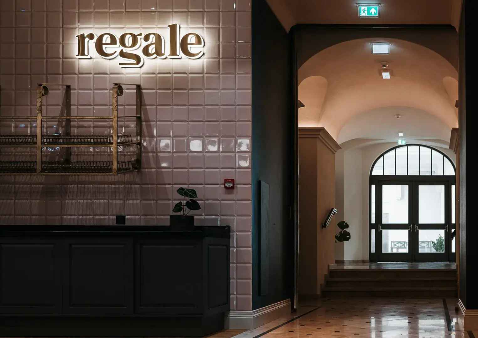 LED Regale Letters