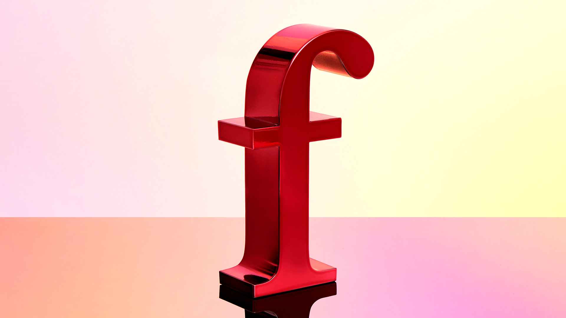 Lettre rouge F en acier inoxydable
