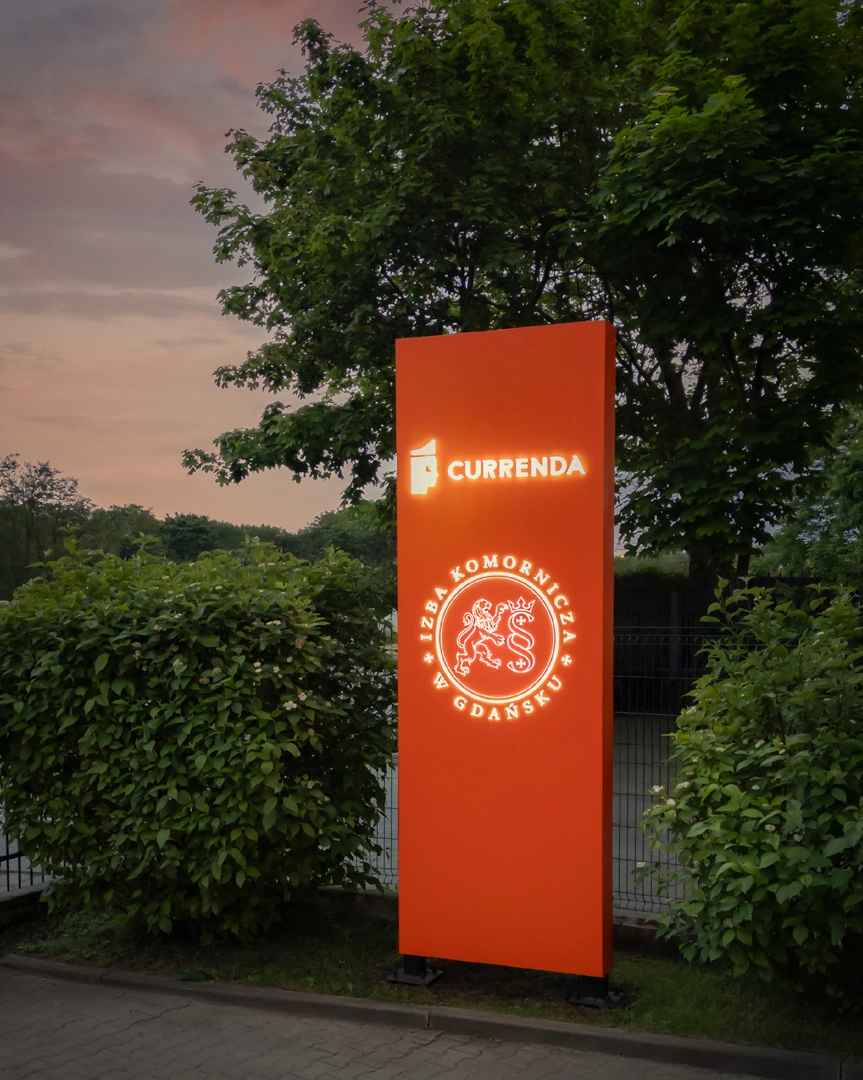 Verlichte vrijstaande 3D-reclamemast