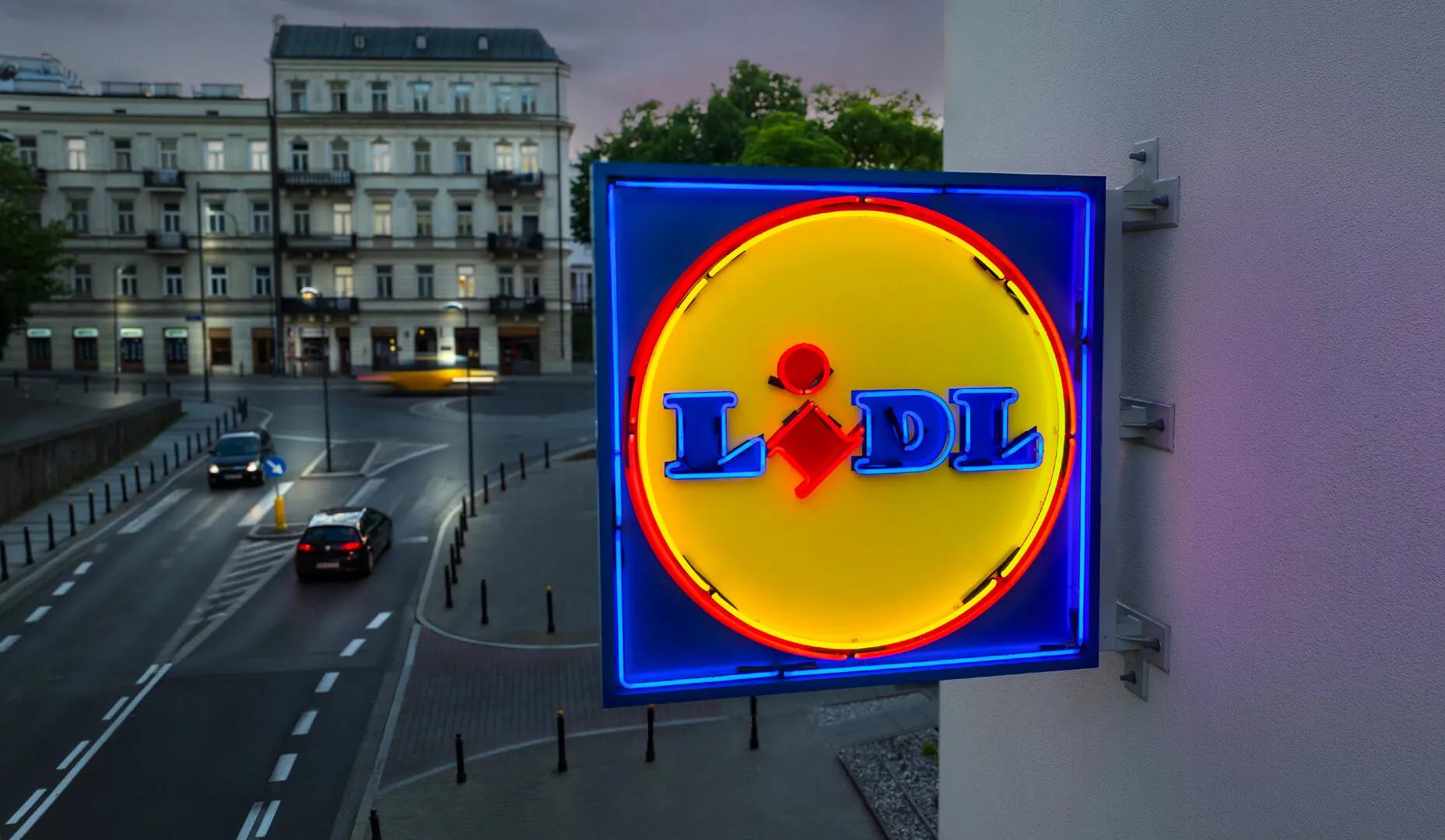 Neon uithangbord Lidl - Pretende Warschau