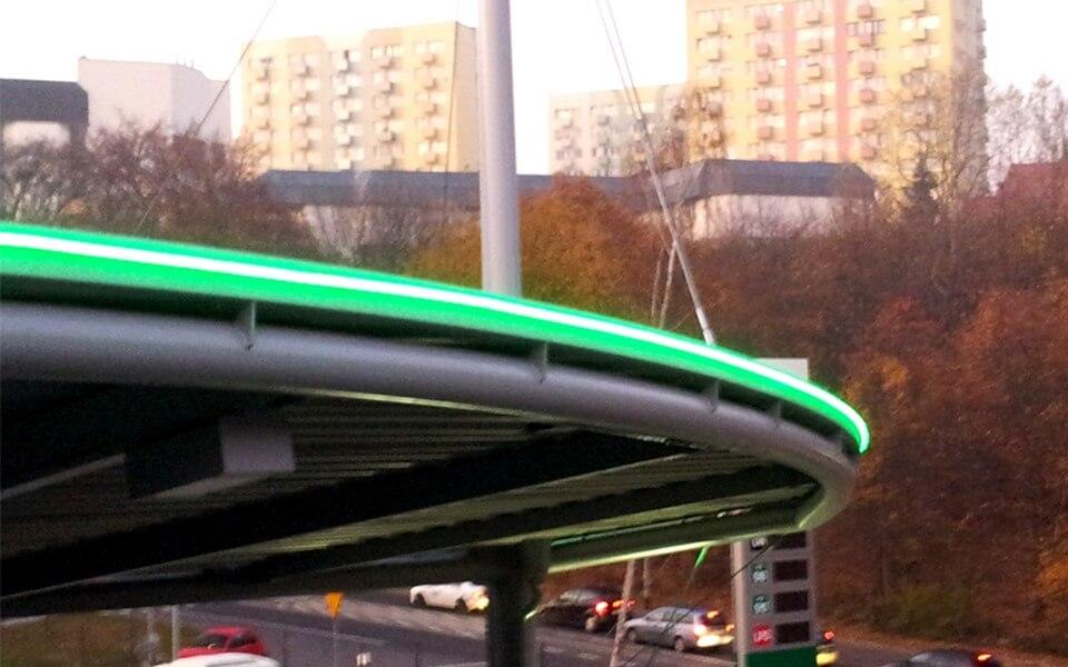 Roof illumination with neon lights