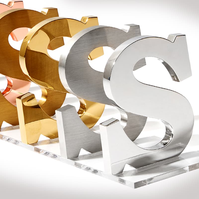 Logo z blachy nierdzewnej litery metalowe całe z blachy Logo z blachy nierdzewnej litery metalowe całe z blachy