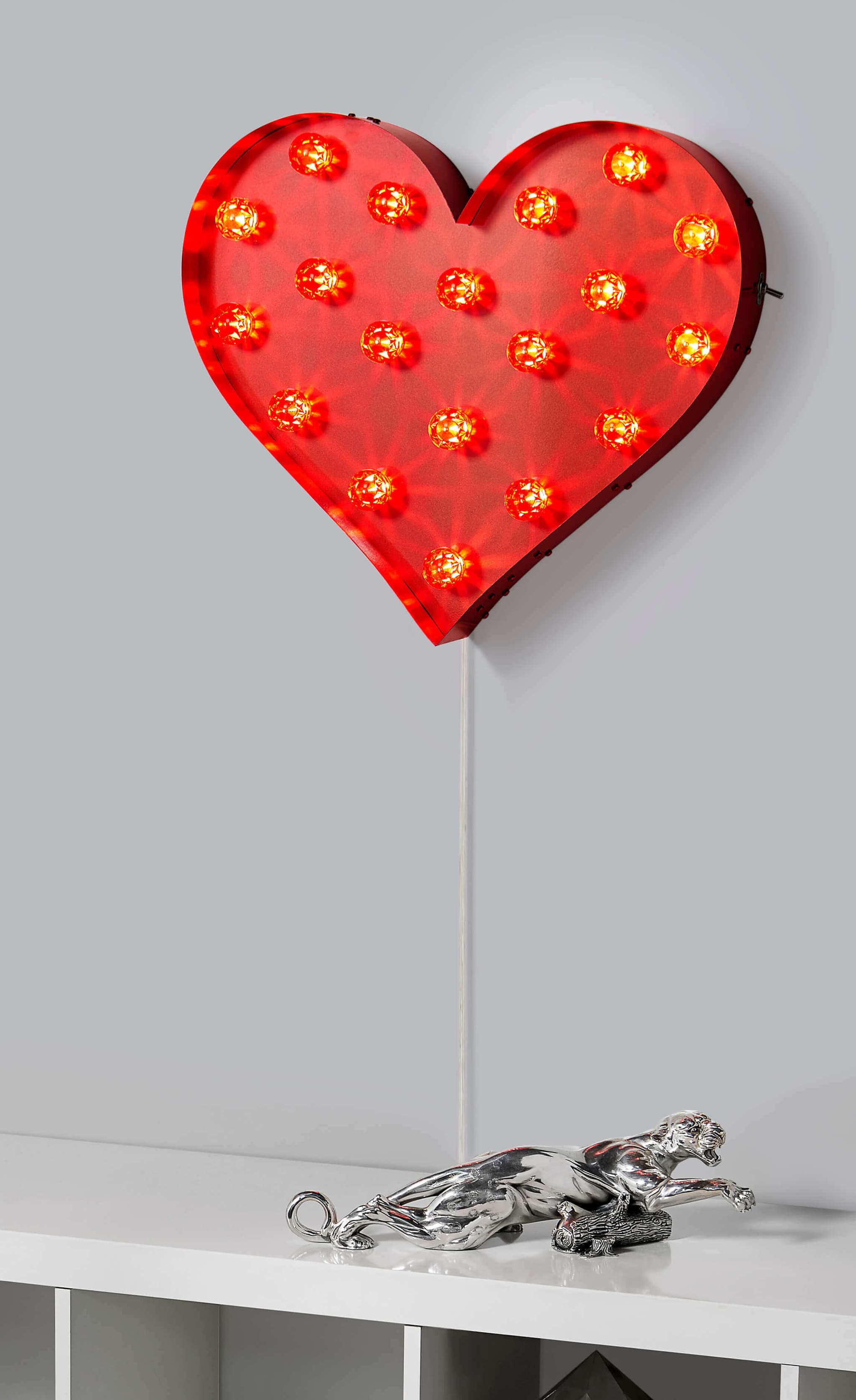 MIT DEM AMORS PFEIL DIREKT INS HERZ GETROFFEN