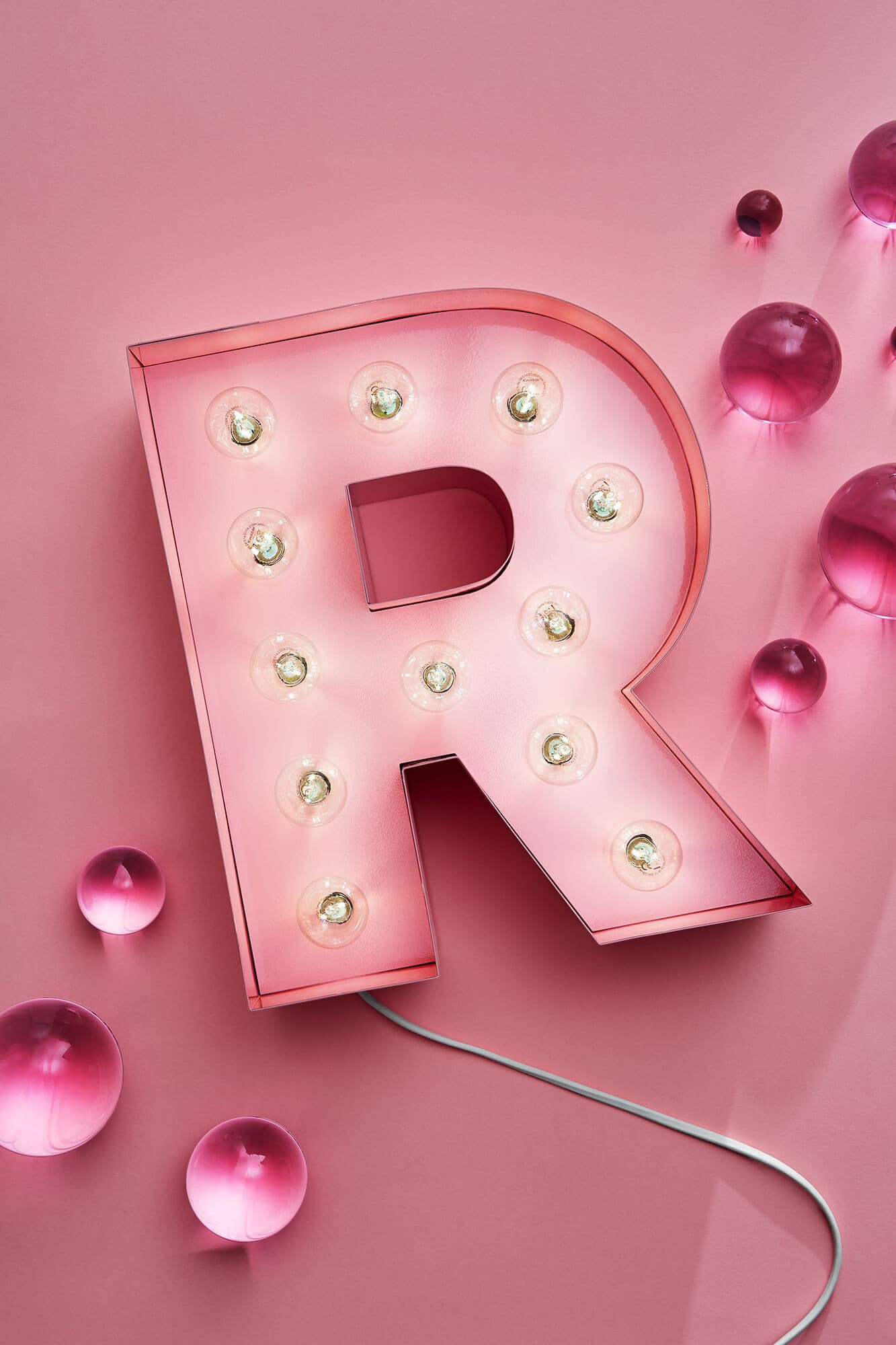 LITERY Z ŻARÓWKAMI / ALFABET