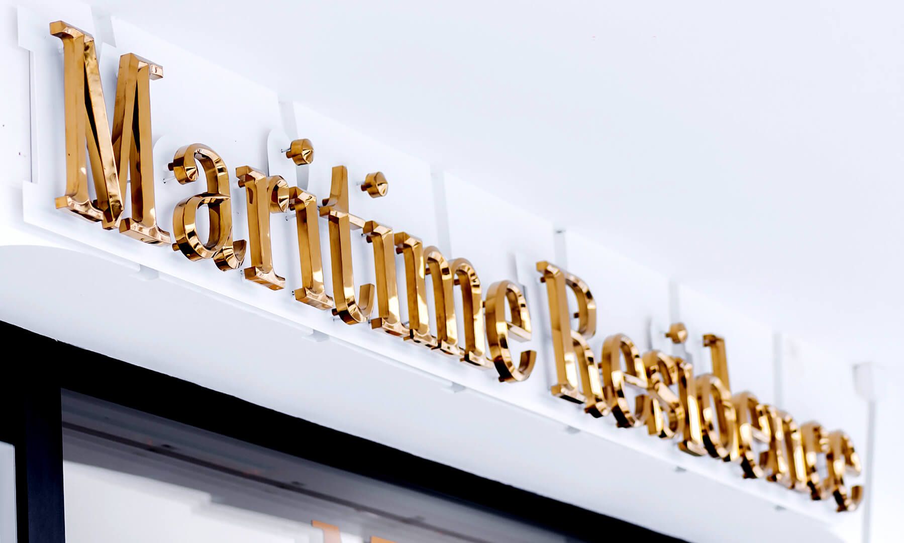 marítimo - maritime;residence-letter-hallo-efect-gold-steel-letters