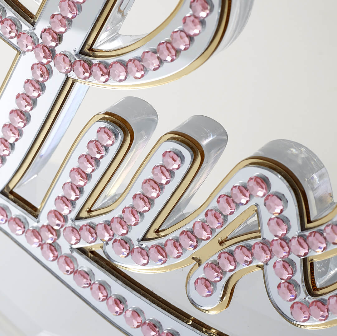 decorative-letters-3d-decorative-letters-glamour-luxury-letters-silver-gold-svarowski-letters-swarovski-letters-deco