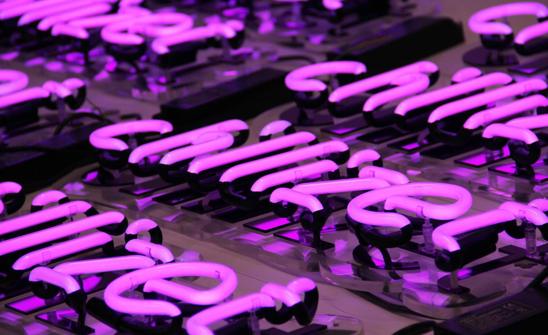 Verre sur mesure Neon Chilizet en violet