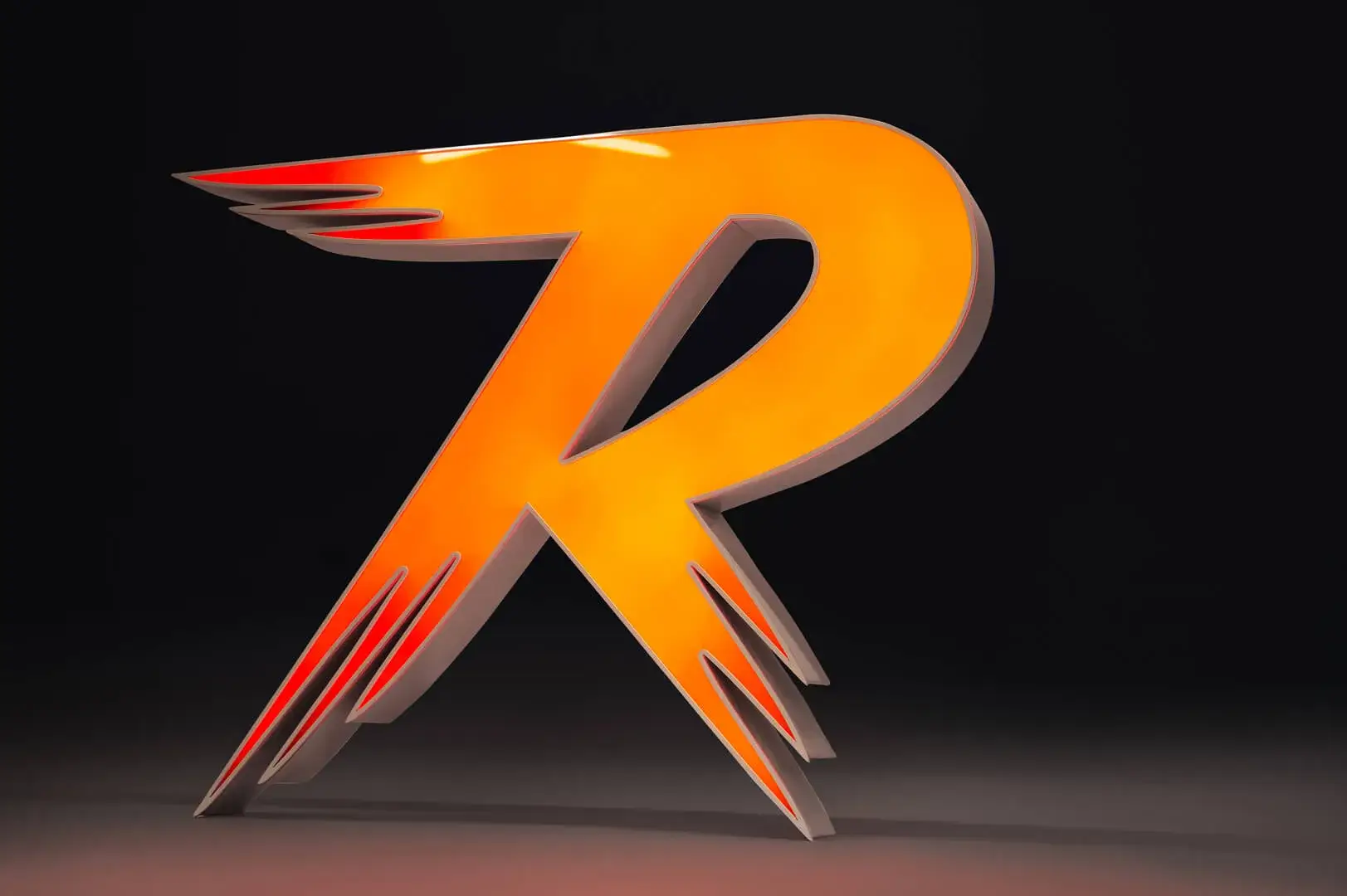 podświetlana, niestandardowa litera R w kolorze pomarańczowym