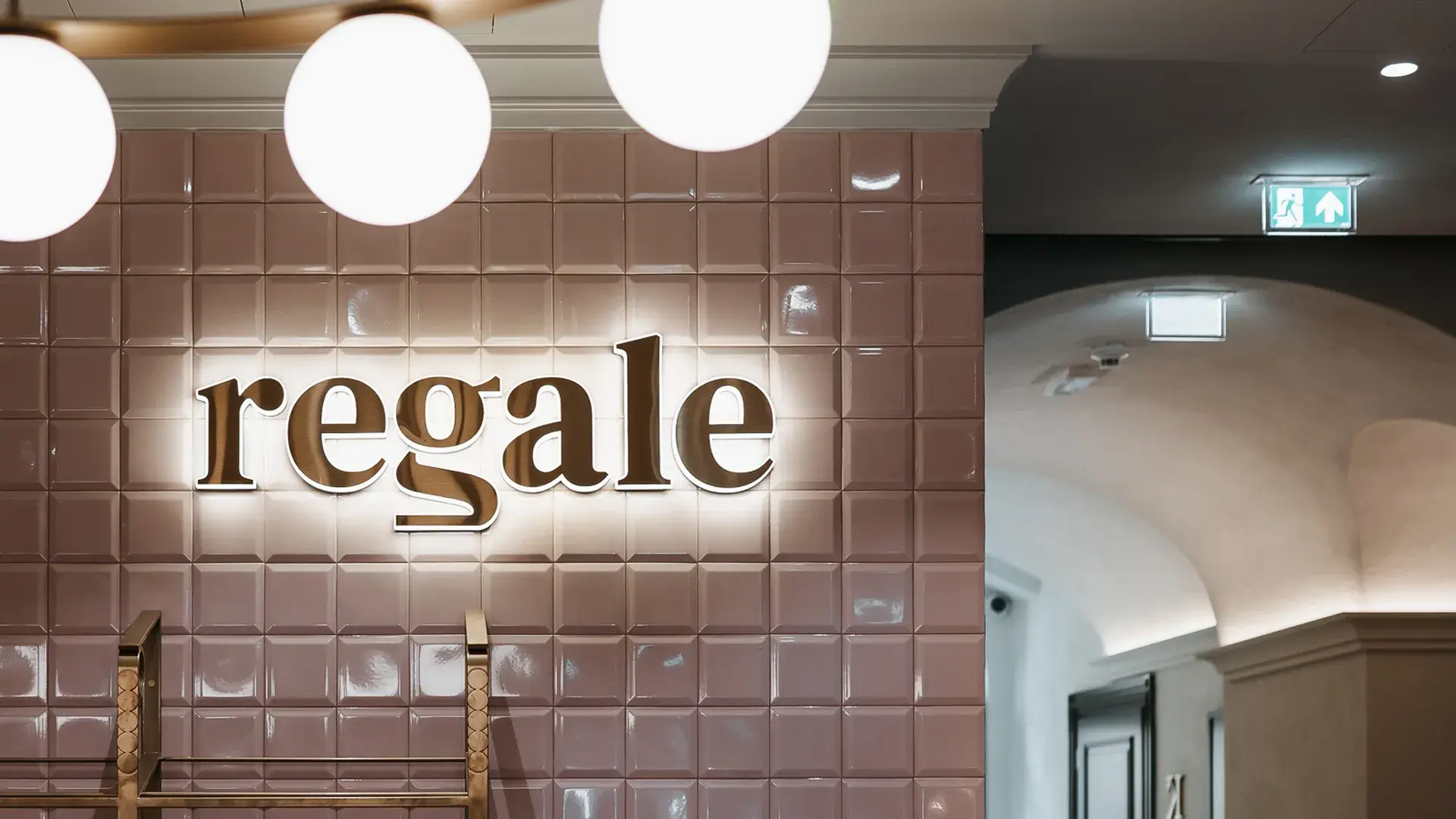 LED letters illuminating the side of Regale