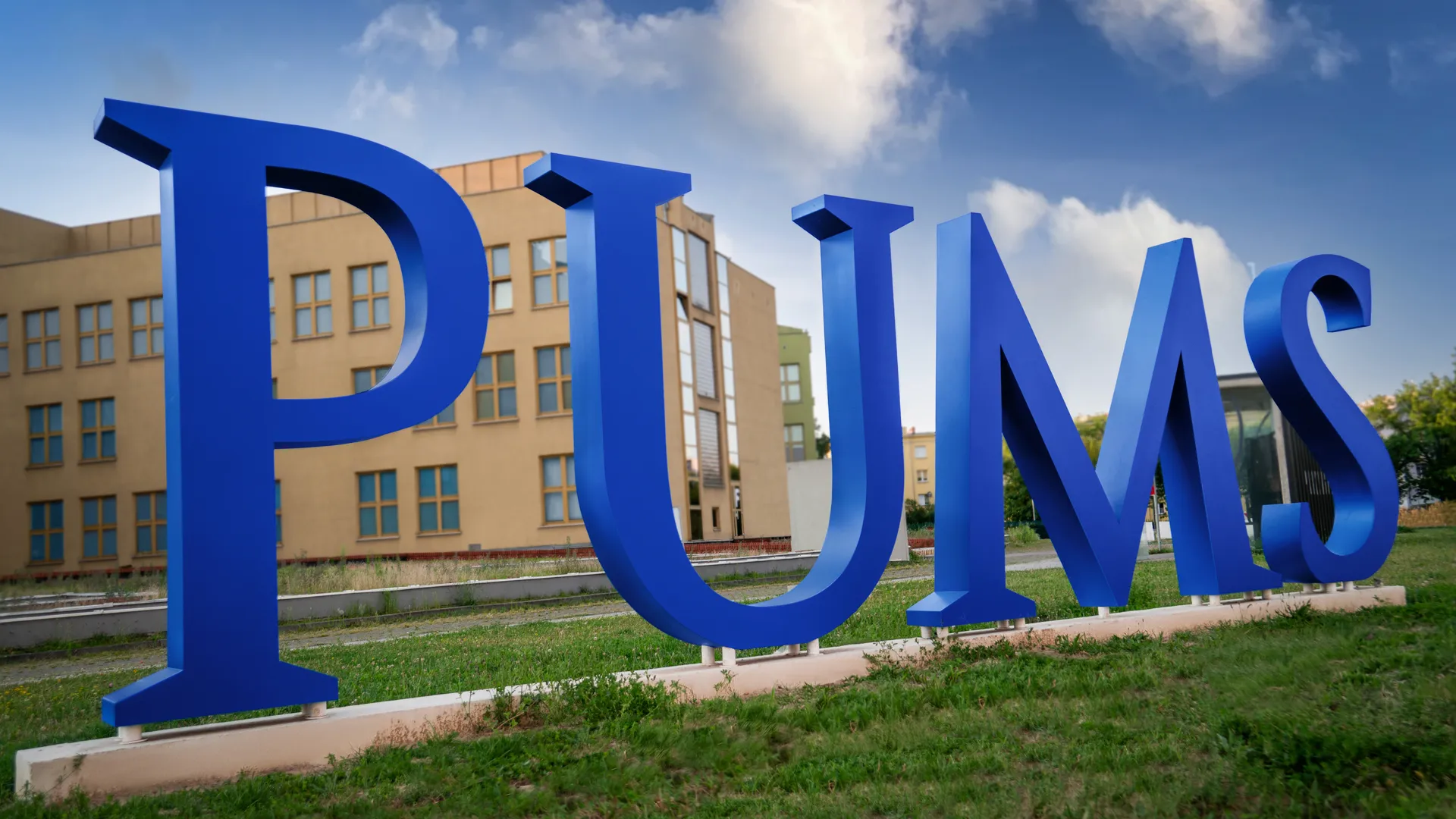 Poznan University of Medical Science - Pretende giant large format letters