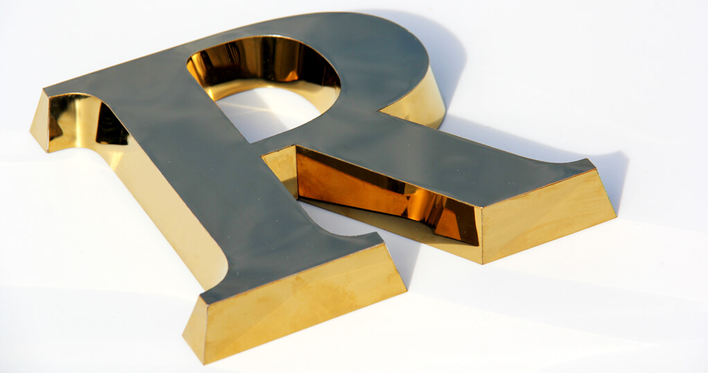 Letters made of polished stainless steel plate