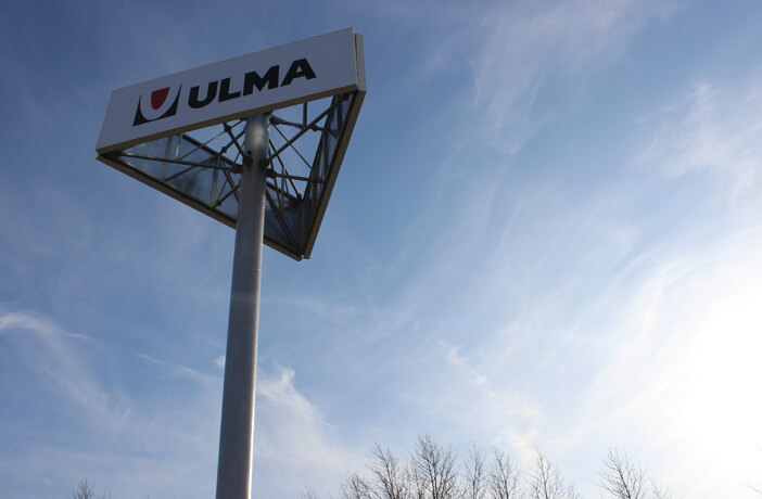 ULMA - large-format coffer on advertising tower