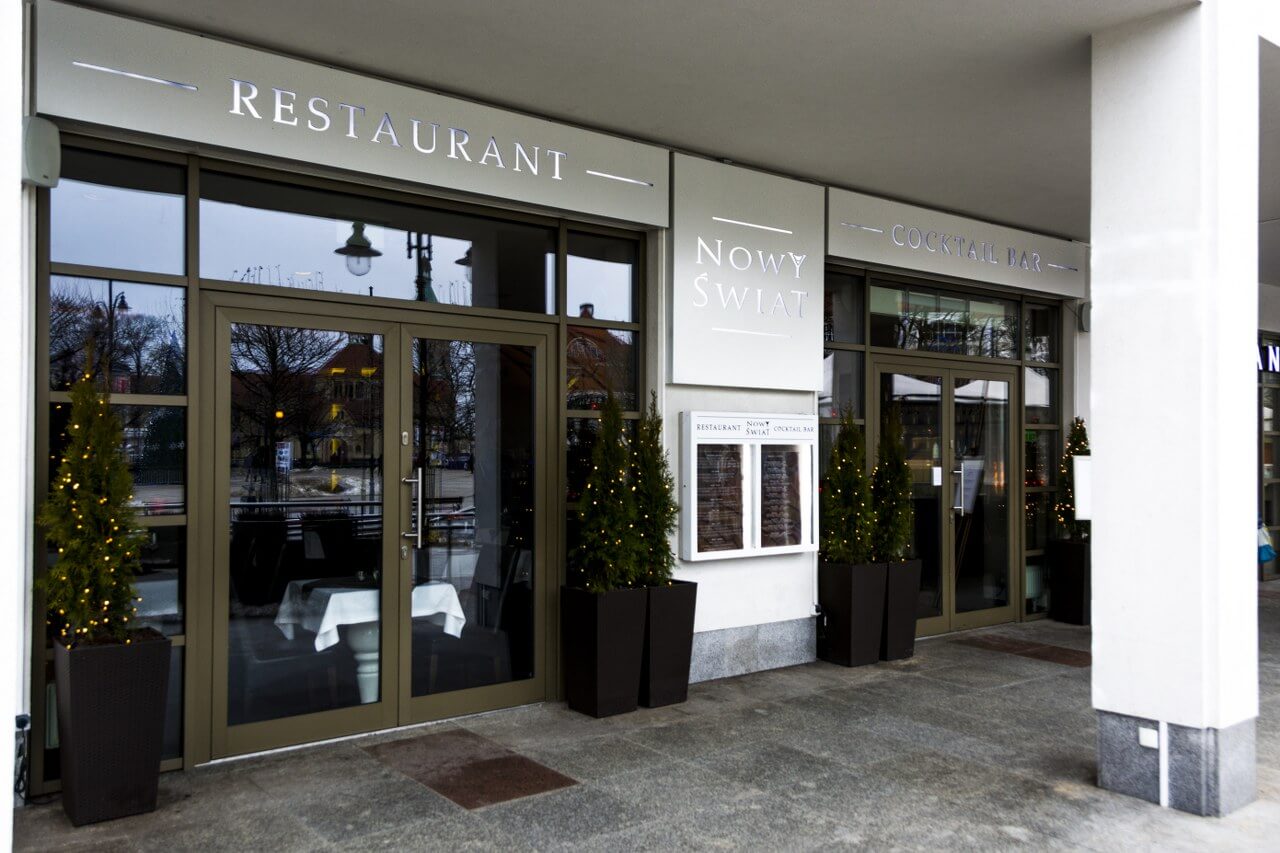 Ristorante New World - pannello pubblicitario in dibond