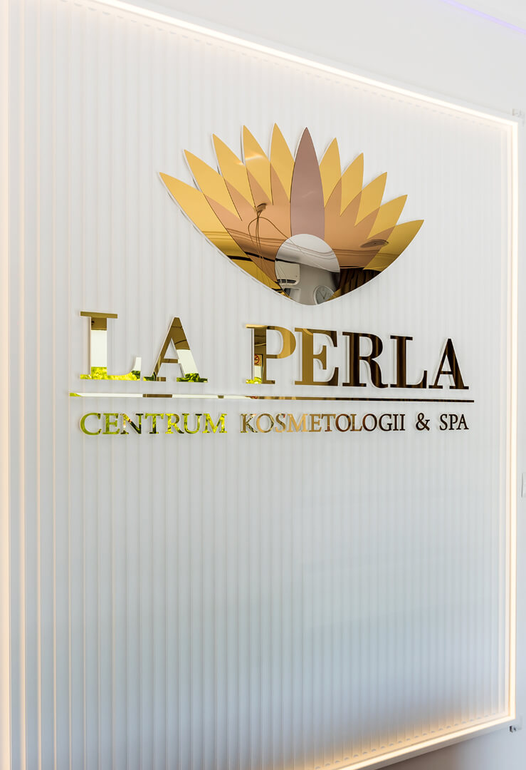 LA PERLA - 3D-Buchstaben in Gold