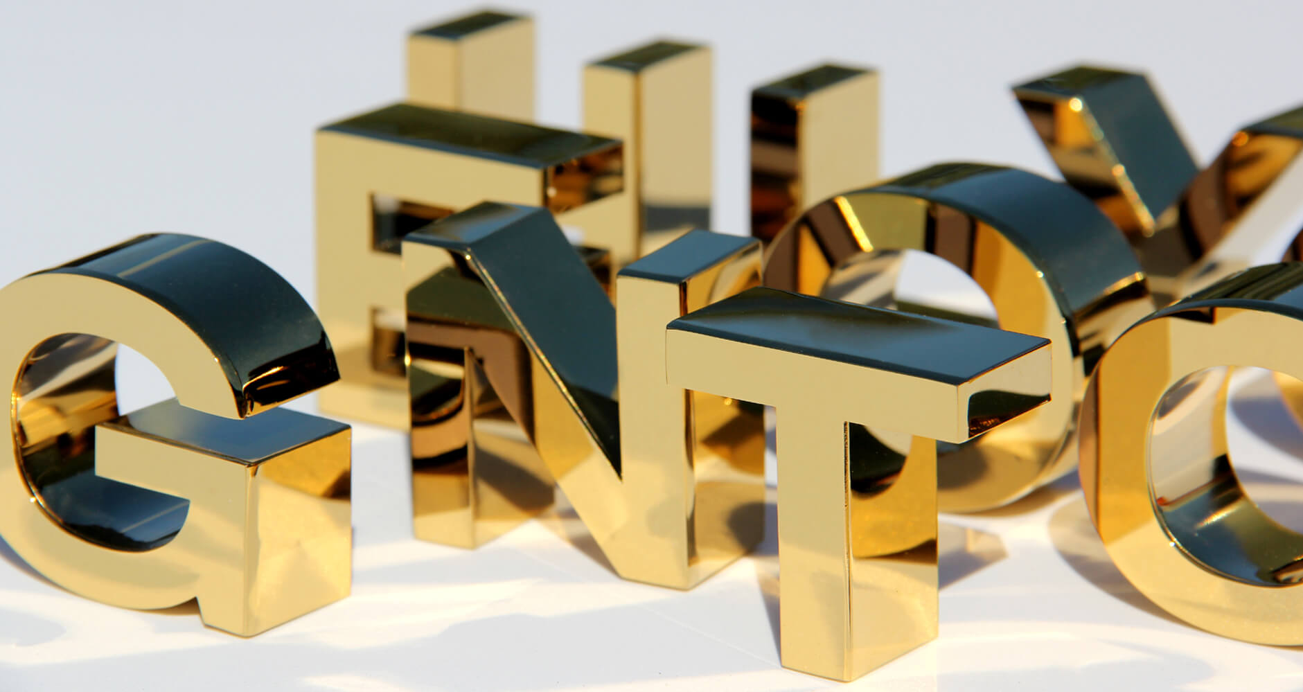 Small letters - made of stainless steel, polished, shiny