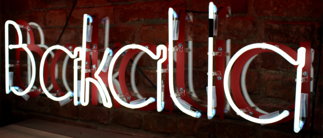 Cafe Bakalia - Cafe Bakalia - Innenwerbung Leuchtreklame in rot
