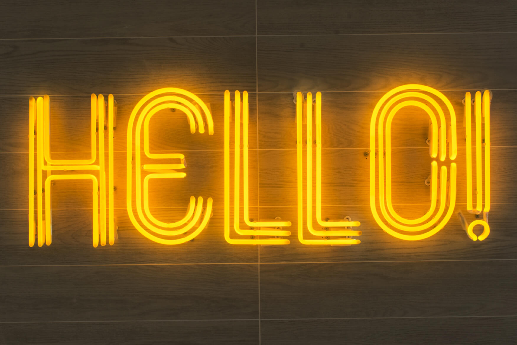 CIAO CIAO - hello-neon-helo-color-yellow-neon-neon-neon-poland-neon-on-tiles-neon-on-panels-on-the-wall-neon-in-the-lobby-neon-in-office-neon-trojmiasto-en